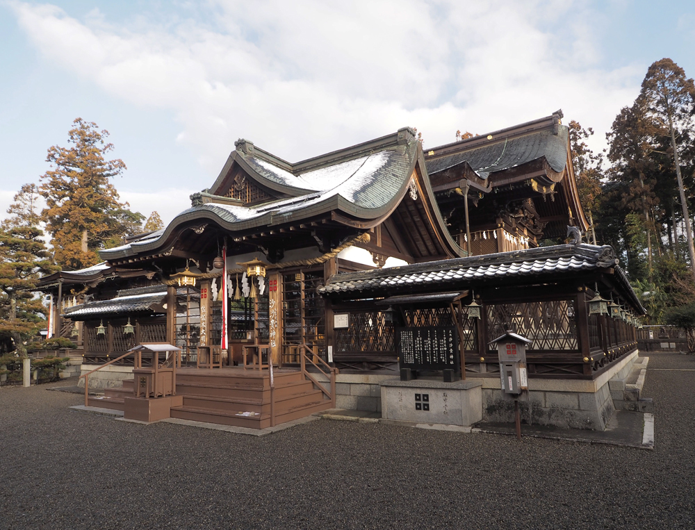 沙沙貴神社本堂