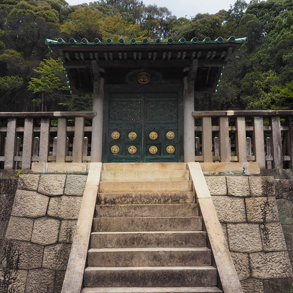 源敬公廟(徳川義直廟)