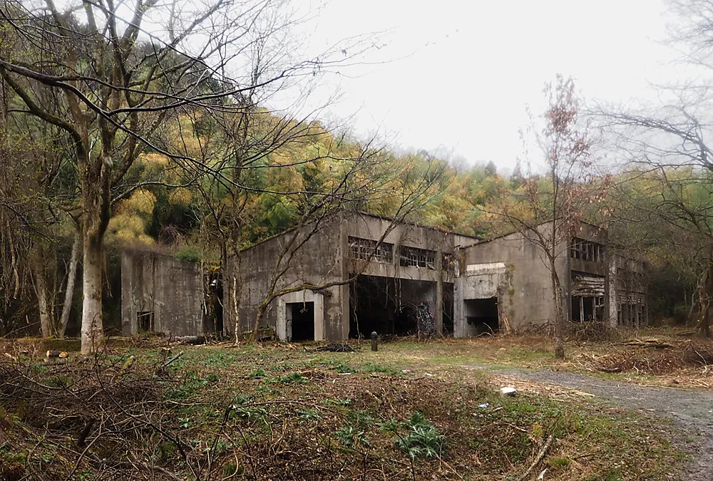 第三海軍火薬廠砲熕谷南区砲炸薬成形工場