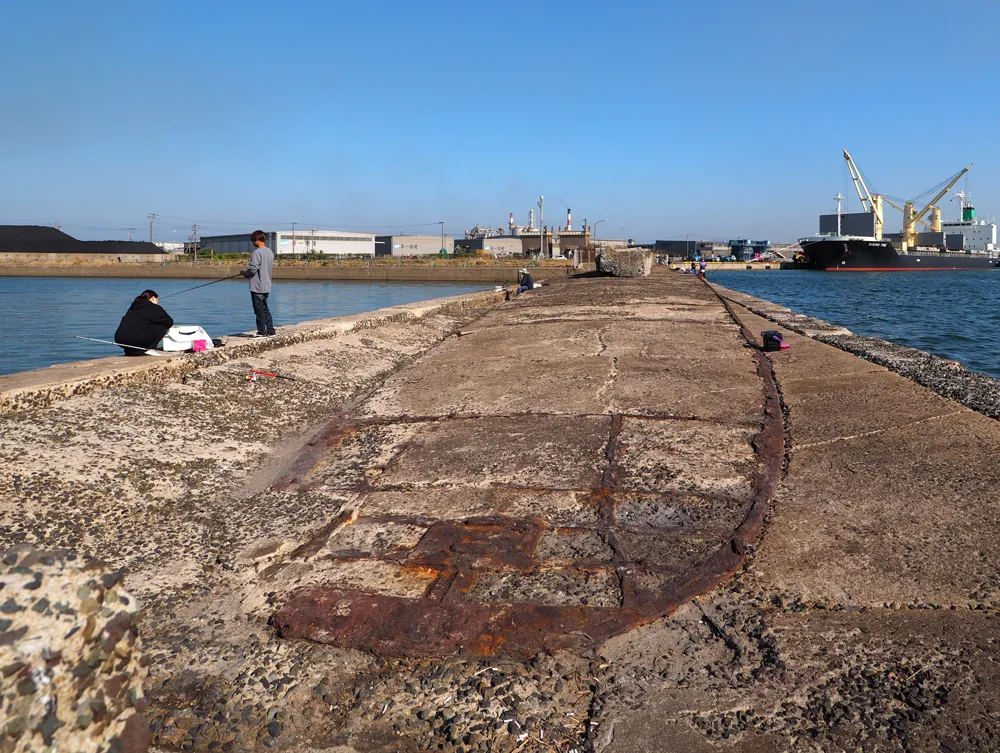 軍鑑防波堤駆逐艦柳船尾