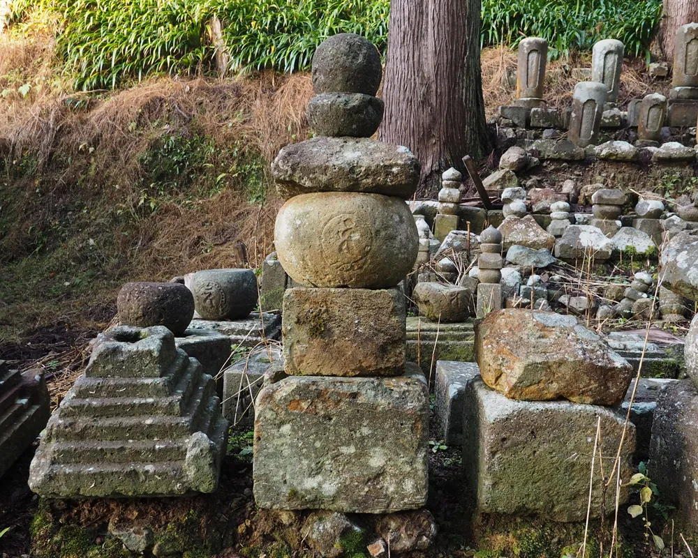 大谷寺五輪塔