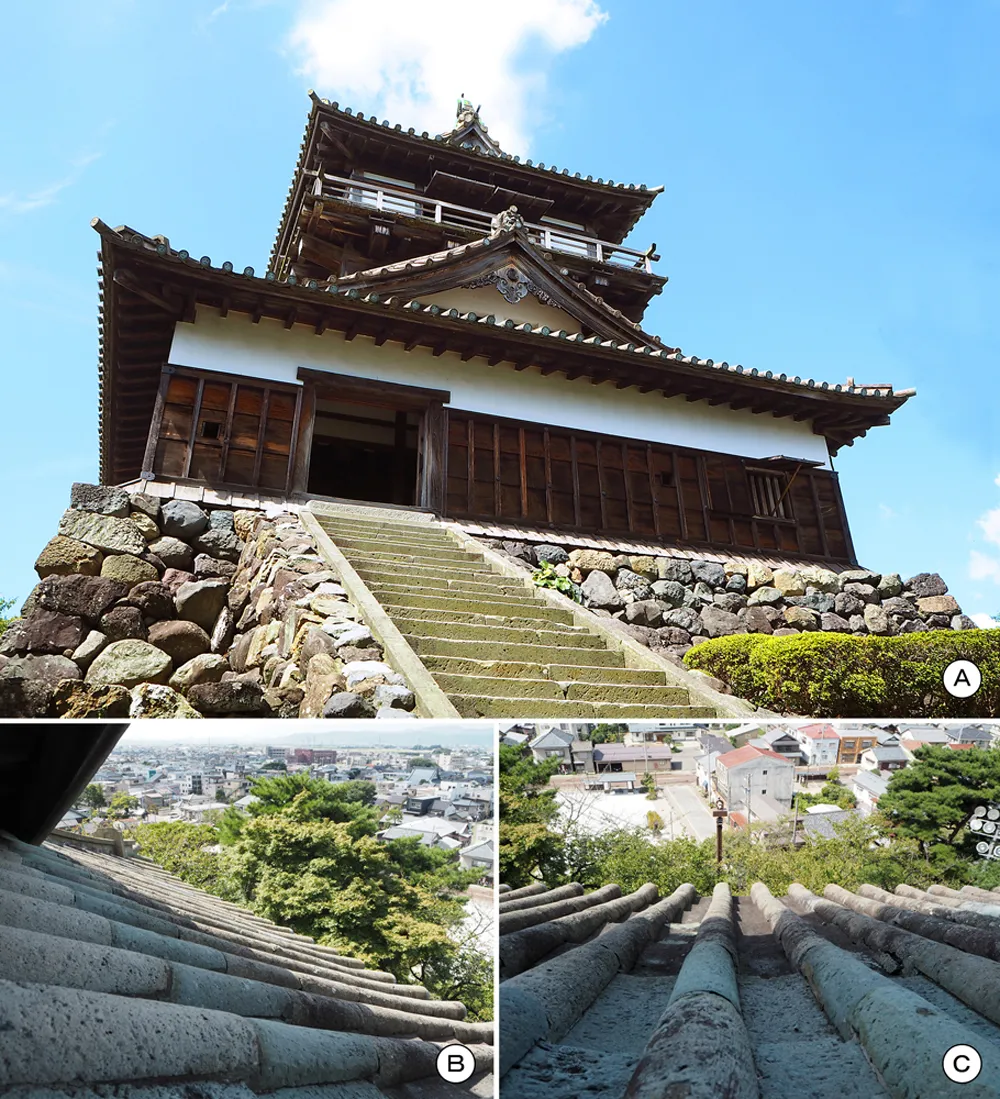 丸岡城石瓦