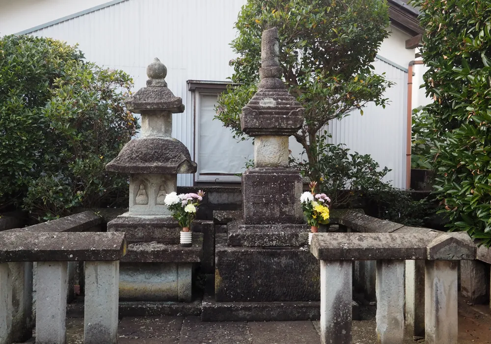 総光寺 丹羽長秀 宝篋印塔