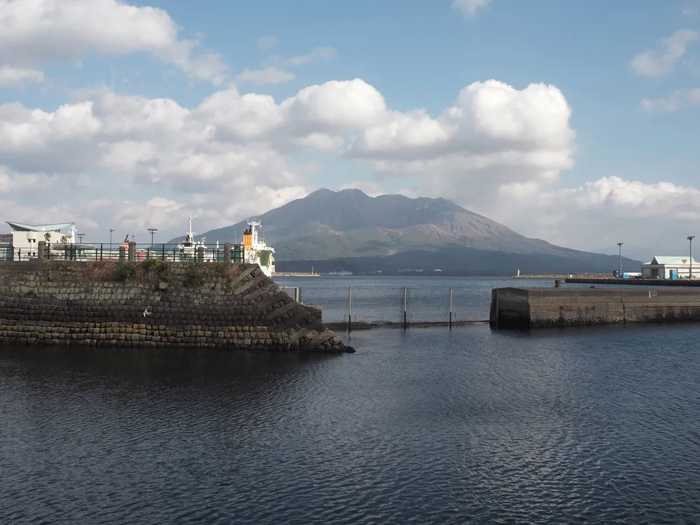鹿児島旧港施設 一丁台場桜島