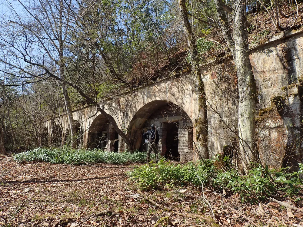 建部山堡塁 掩蔽部