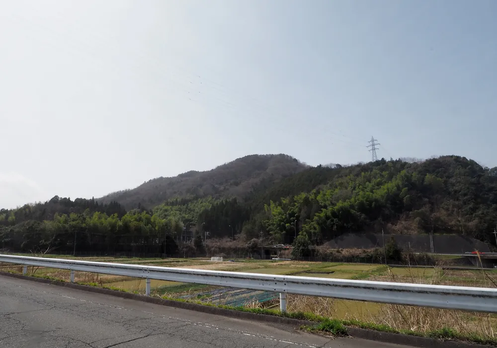 倉梯山
